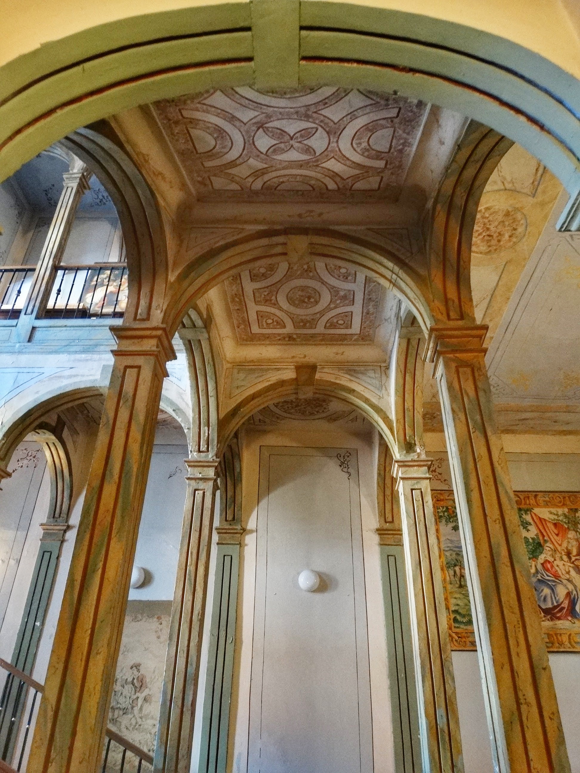 La Escalera de Alcalá antes de la restauración — fotografía 2